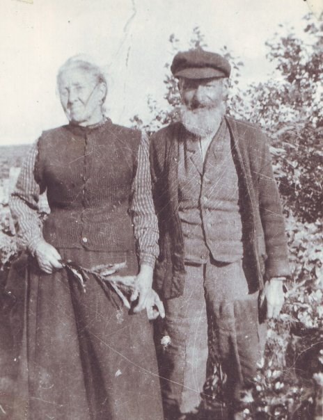 Elizabeth Goerge Easton and  James Dempsey 