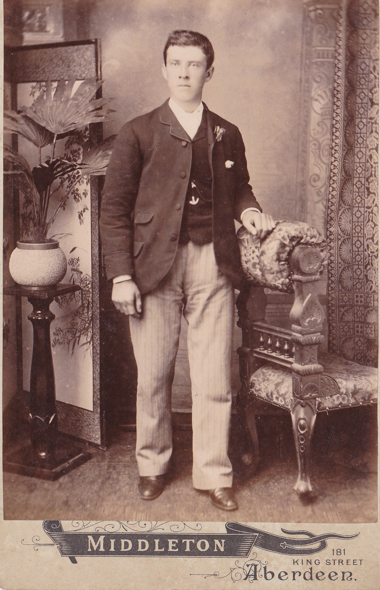 Unknown 21 - Please help