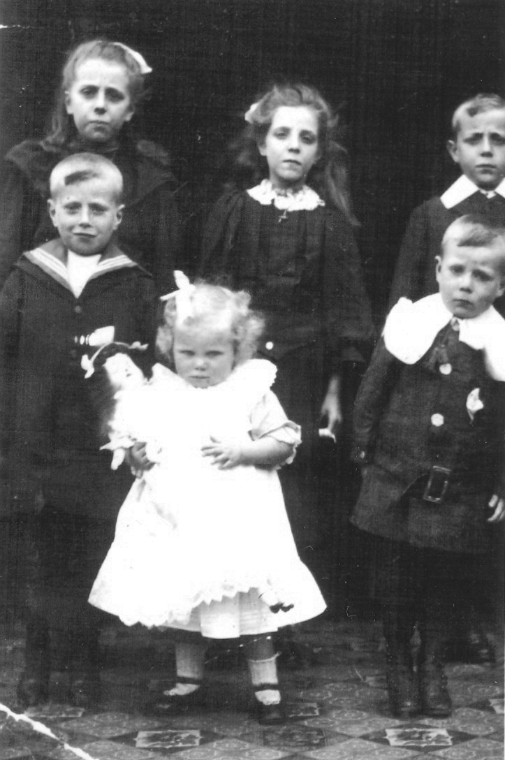 The Teall Children circa 1907/8